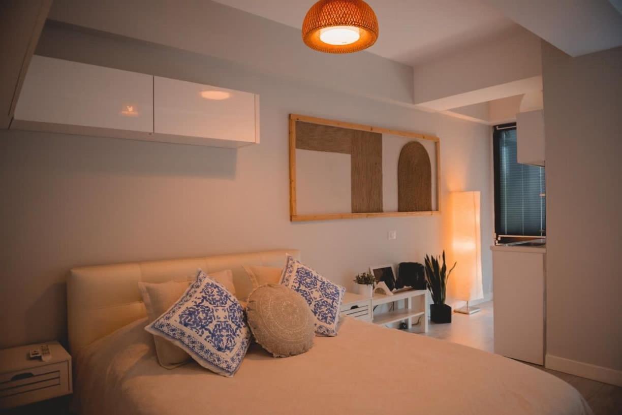 Seaside Studio Blue Bike Mamaia Bagian luar foto